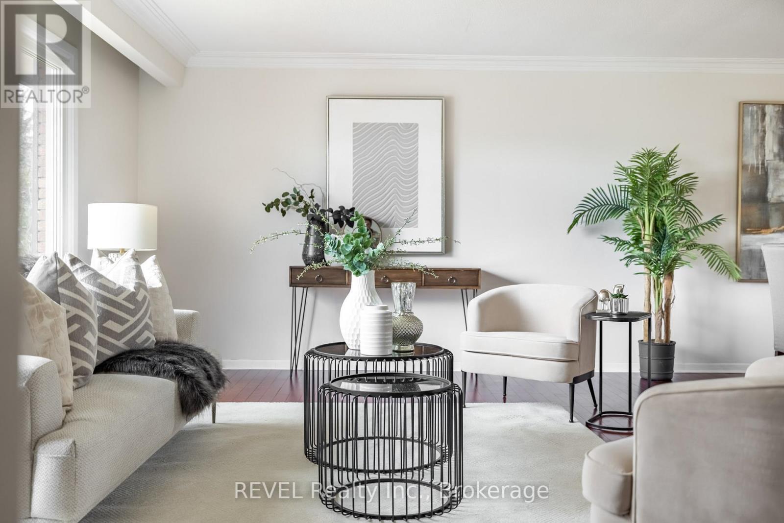 Property at 1 TOTTENHAM COURT image 5