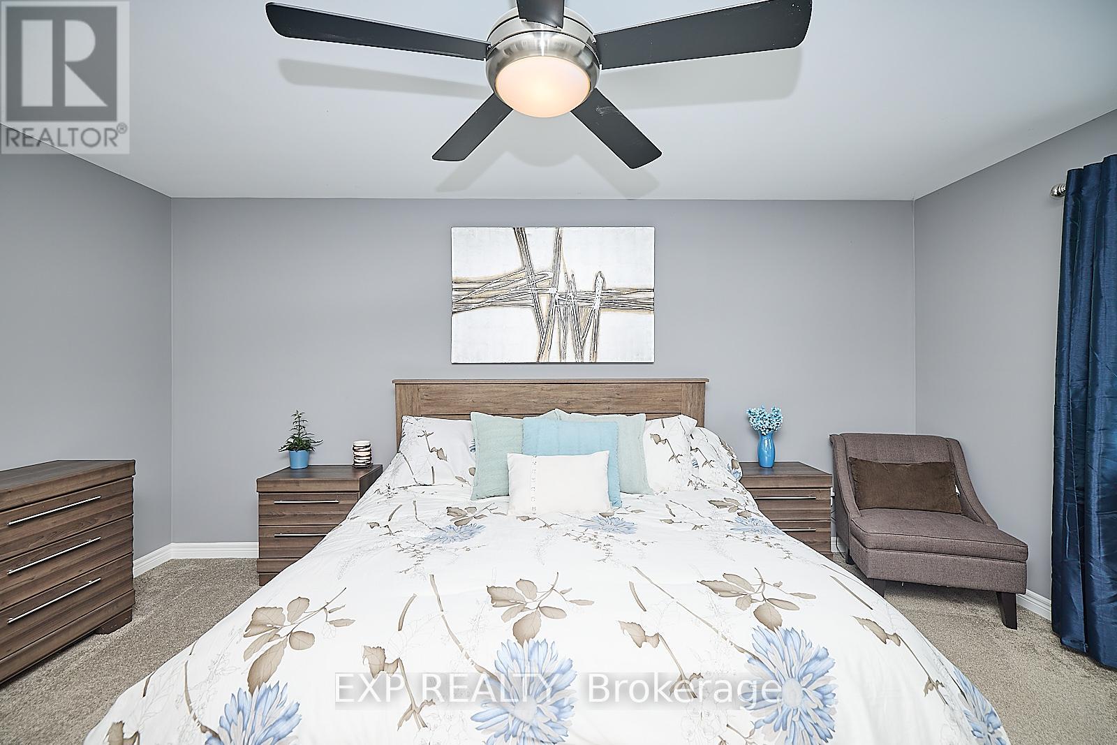 4274 Sixth Avenue, Niagara Falls, Ontario  L2E 4S8 - Photo 14 - X12206259