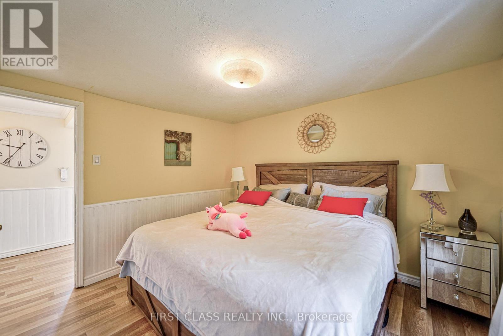 260 King Street E, Hamilton (Stoney Creek), Ontario  L8G 1M1 - Photo 24 - X12205993