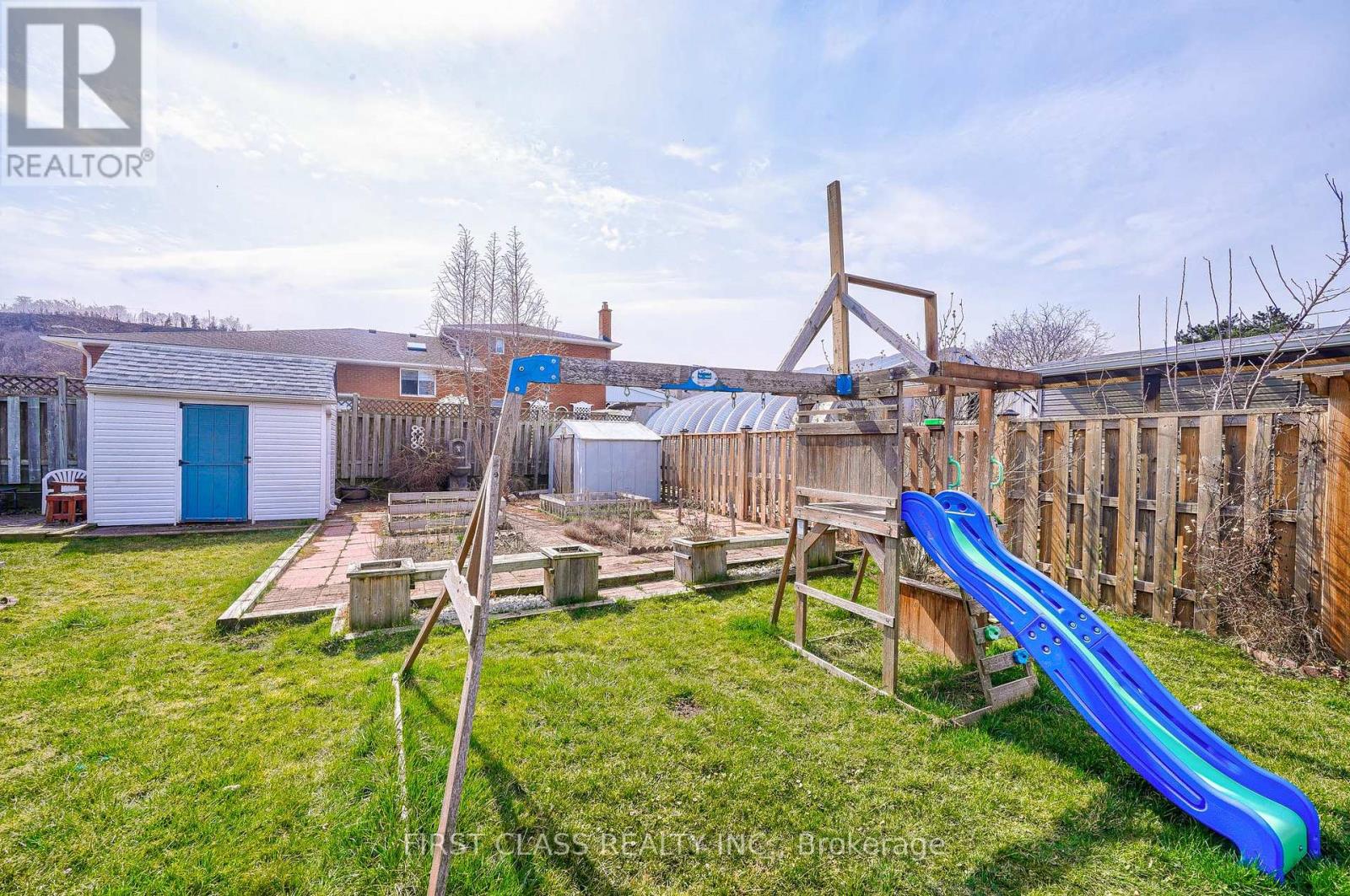 260 King Street E, Hamilton, Ontario  L8G 1M1 - Photo 45 - X12205993