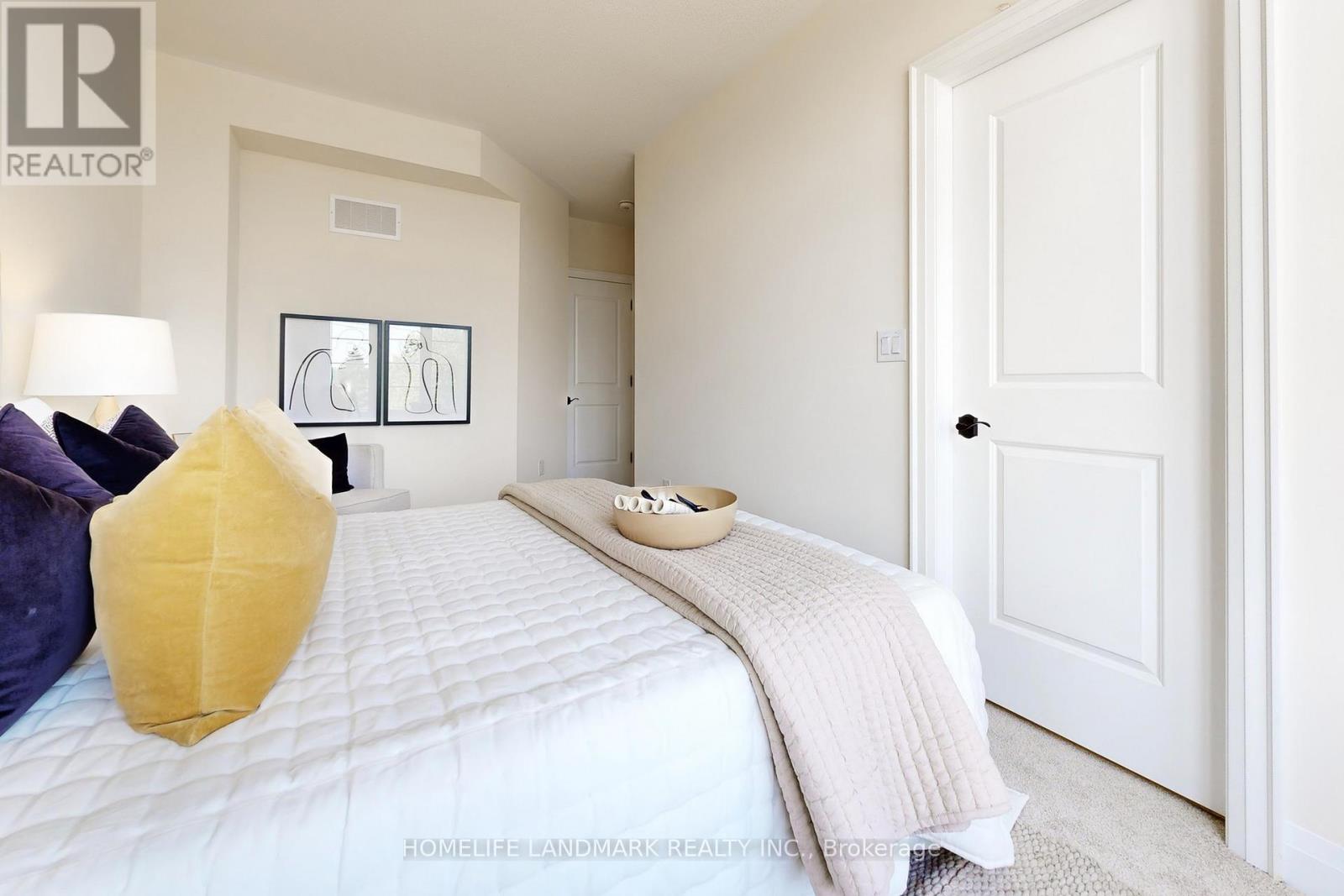 4285 Major Mackenzie Drive E, Markham, Ontario  L6C 3L5 - Photo 35 - N12190125