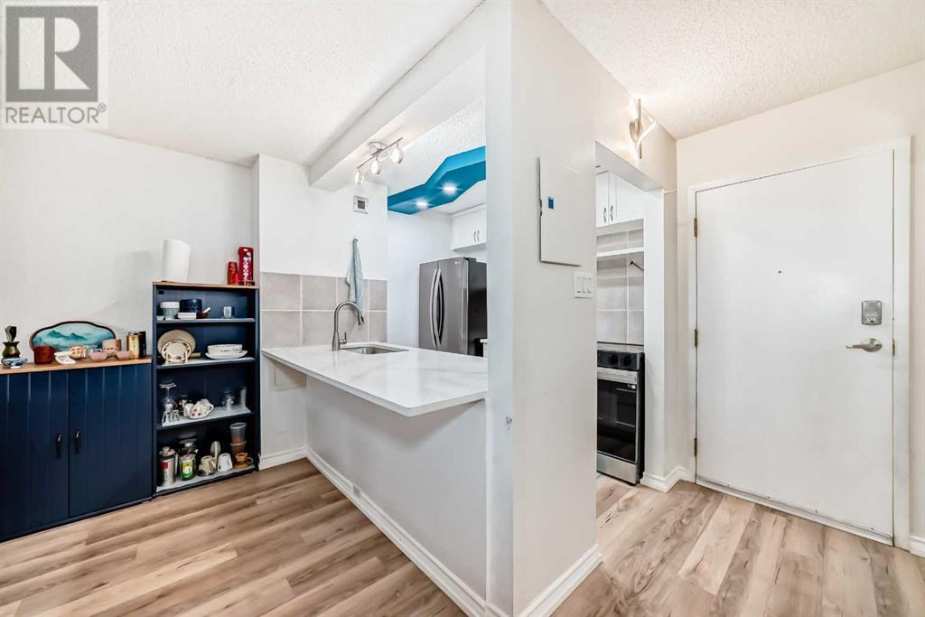 Property at 1512, 221 6 Avenue SE image 5