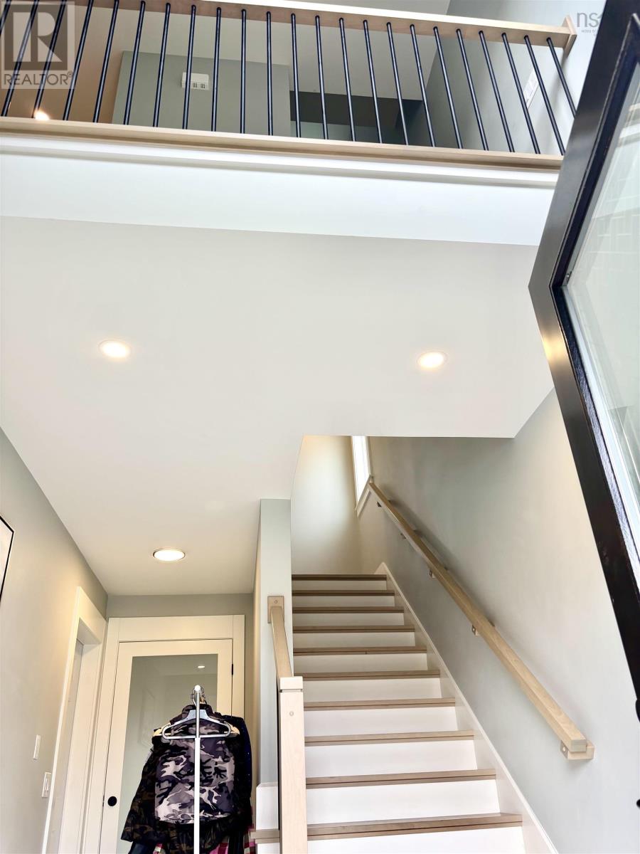 Property at 78 Honeygold Drive image 3