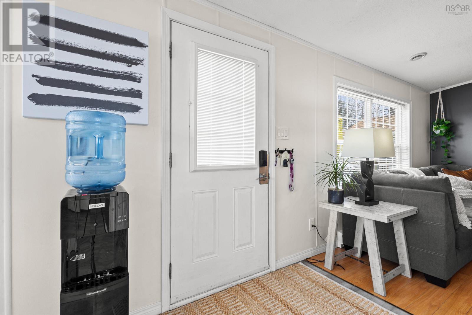 41 Earleton Avenue, Dartmouth, Nova Scotia  B2Y 2A6 - Photo 3 - 202513328