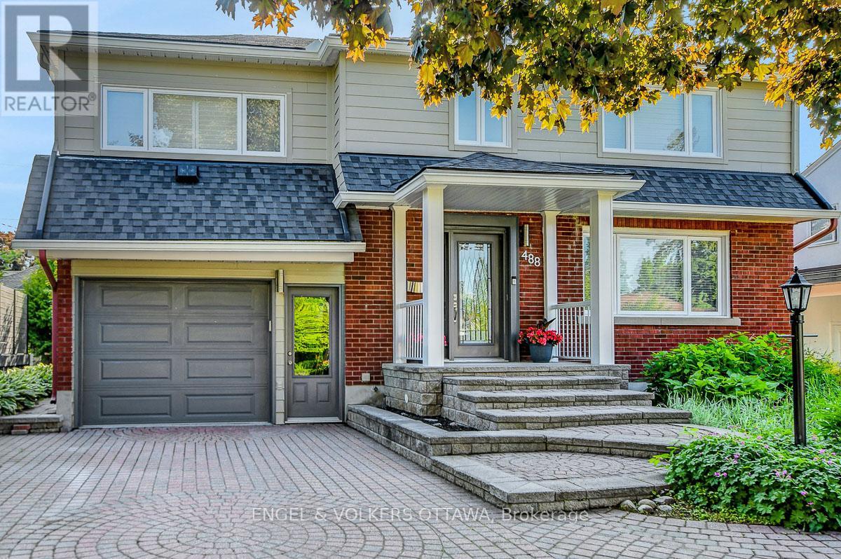488 Denbury Avenue, Ottawa, Ontario  K2A 2N7 - Photo 3 - X12206149
