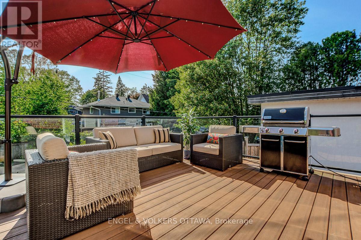 488 Denbury Avenue, Ottawa, Ontario  K2A 2N7 - Photo 37 - X12206149