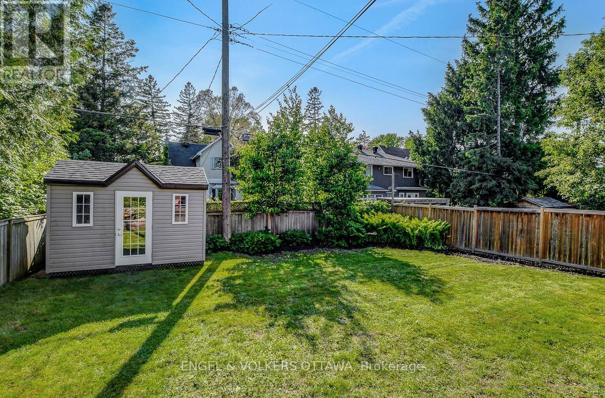 488 Denbury Avenue, Ottawa, Ontario  K2A 2N7 - Photo 42 - X12206149
