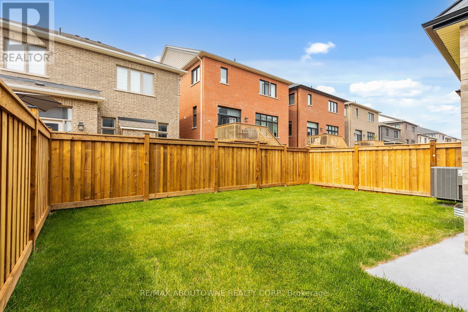 3114 Travertine Drive, Oakville, Ontario  L6M 5N8 - Photo 37 - W12068785