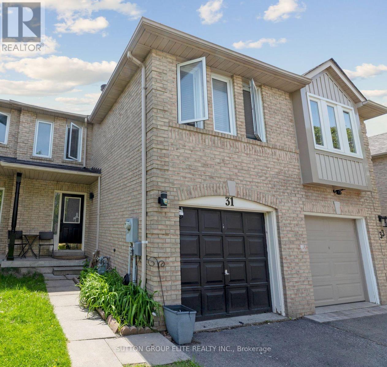 31 PINE GATE PLACE, Whitby, Ontario