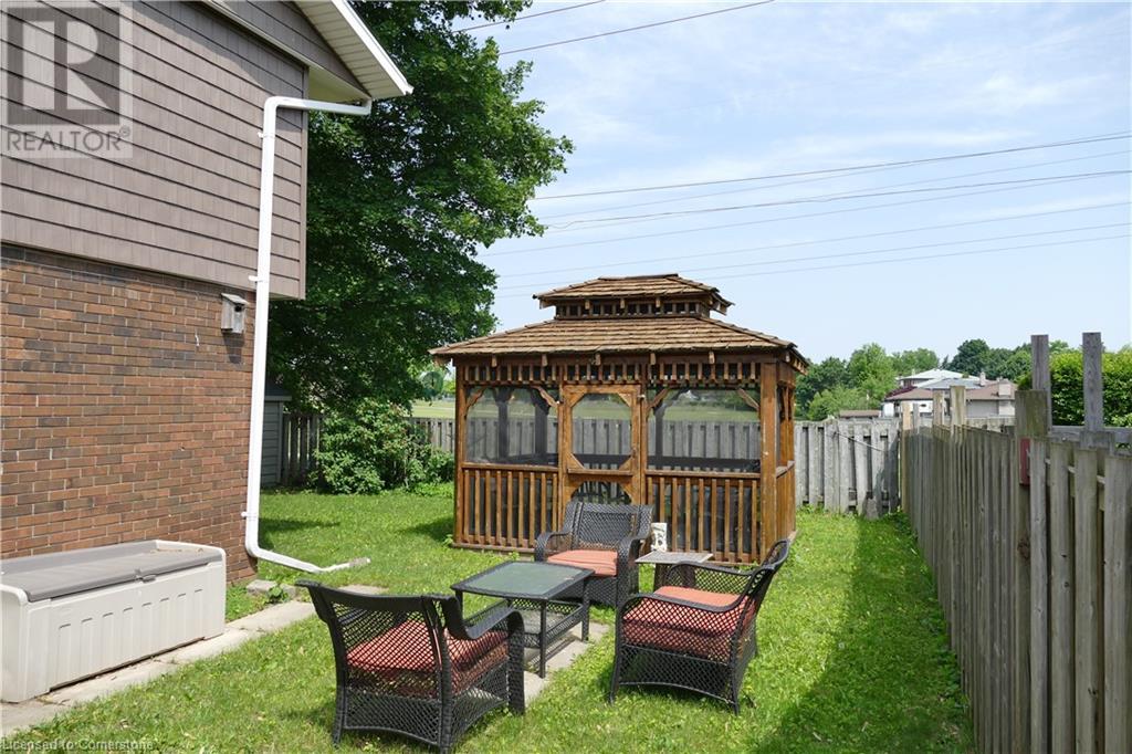 14 Dunsmere Drive, Kitchener, Ontario  N2E 2B4 - Photo 18 - 40738900