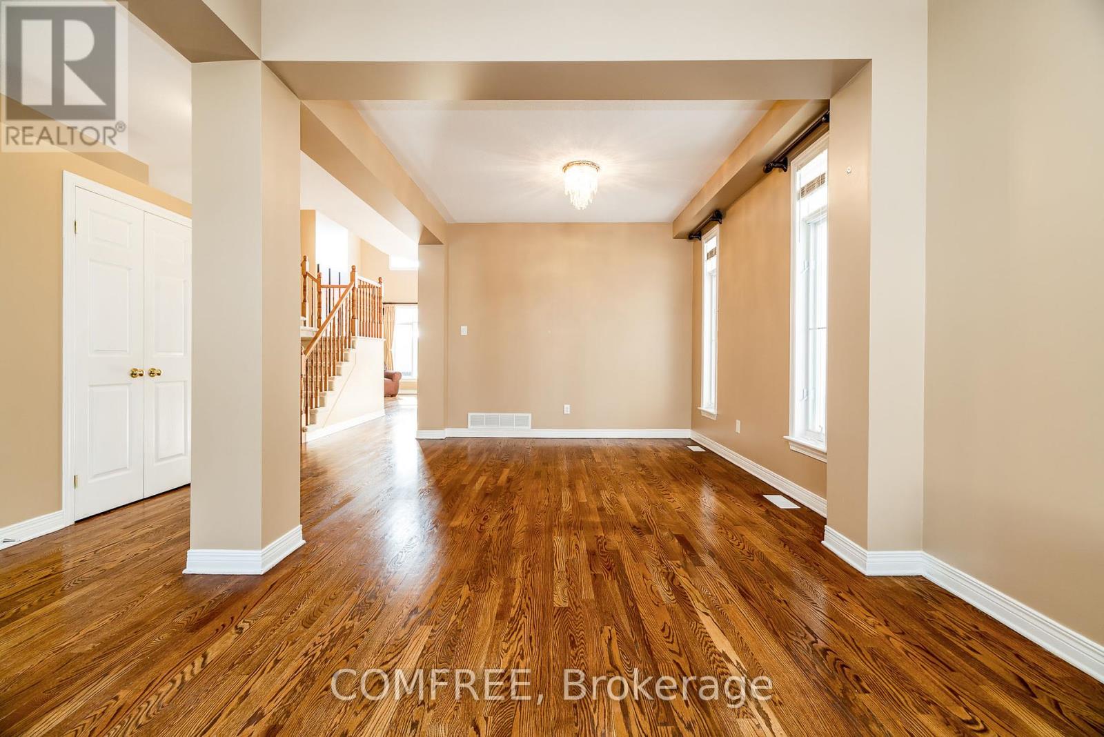 14 Escade Drive, Ottawa, Ontario  K2G 6R9 - Photo 4 - X11949184