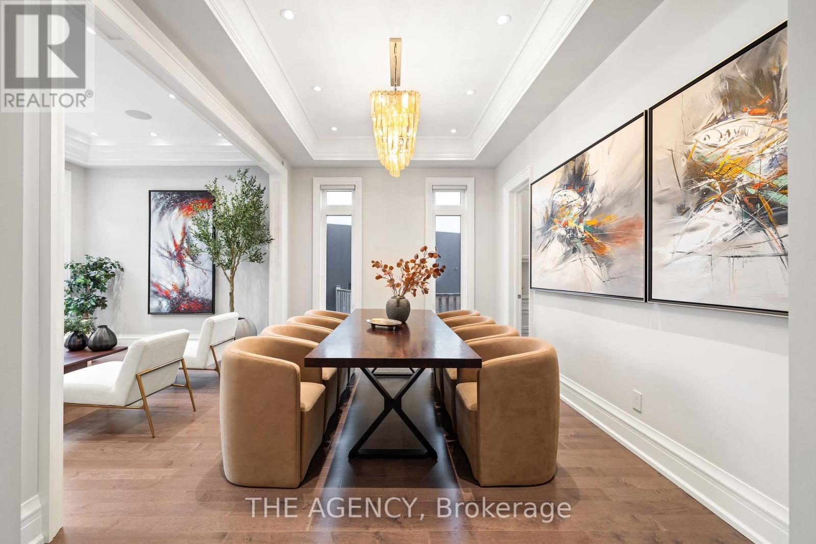 11 Burrows Avenue, Toronto, Ontario  M9B 4W8 - Photo 13 - W12143795
