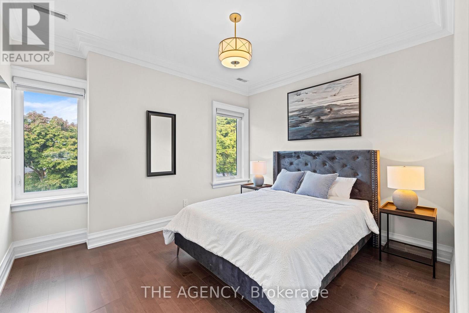 11 Burrows Avenue, Toronto, Ontario  M9B 4W8 - Photo 29 - W12143795