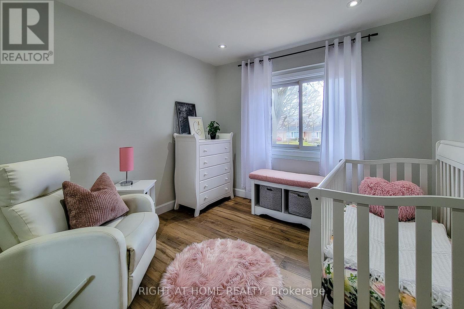 3412 Putter Place, Burlington, Ontario  L7N 2P4 - Photo 15 - W12167370