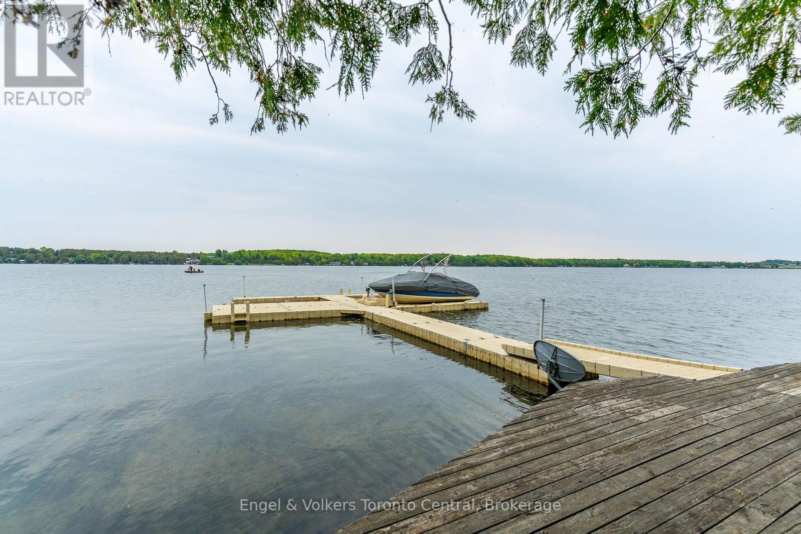 14 Victoria Island, South Bruce Peninsula, Ontario  N0H 1H0 - Photo 12 - X12168970
