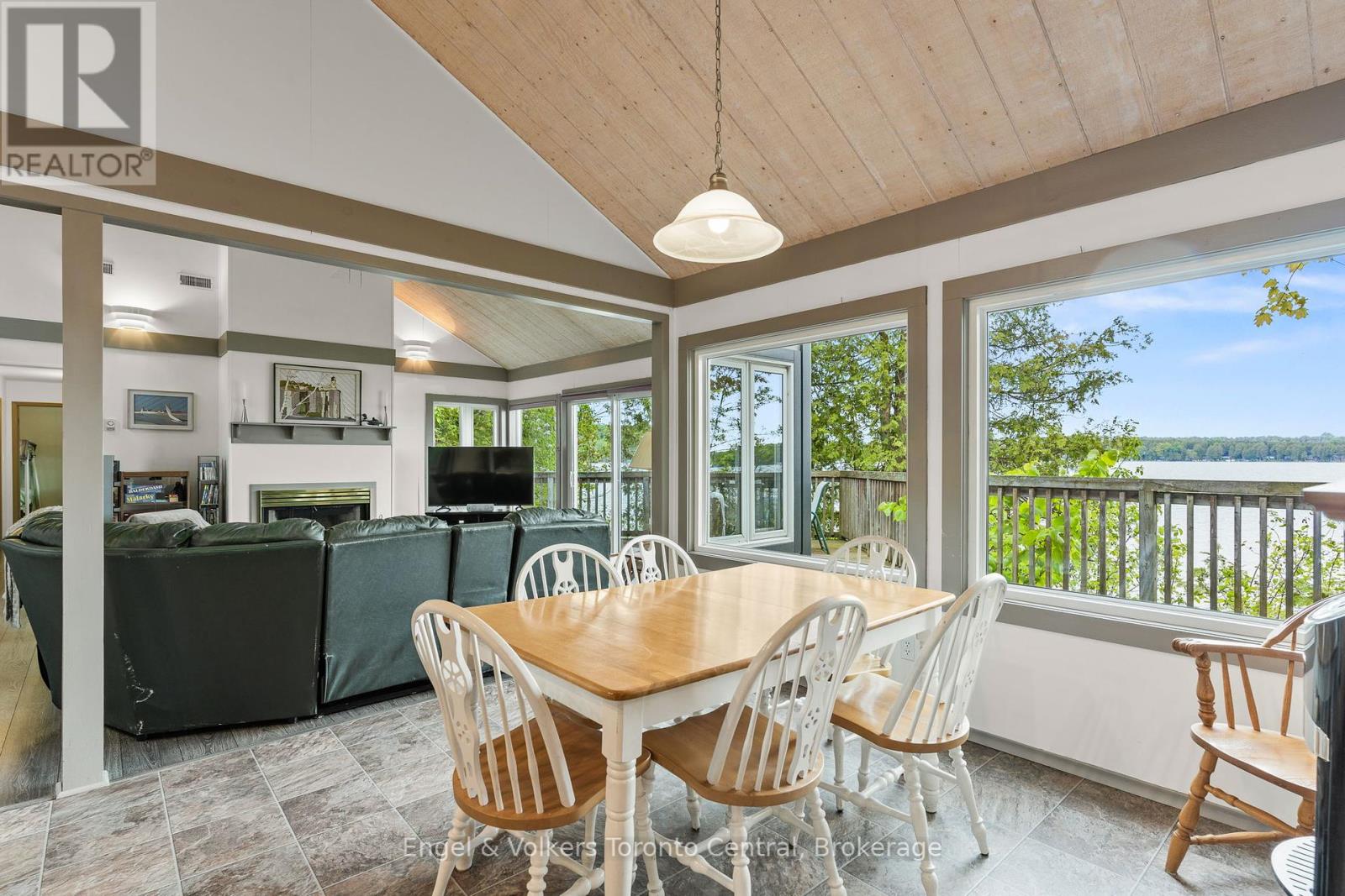 14 Victoria Island, South Bruce Peninsula, Ontario  N0H 1H0 - Photo 22 - X12168970