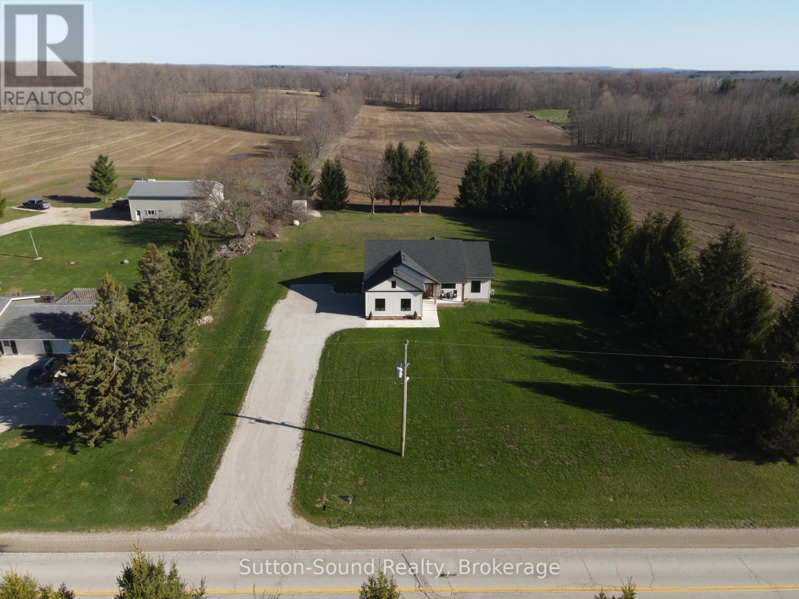 102175 GREY RD 5, Georgian Bluffs, Ontario