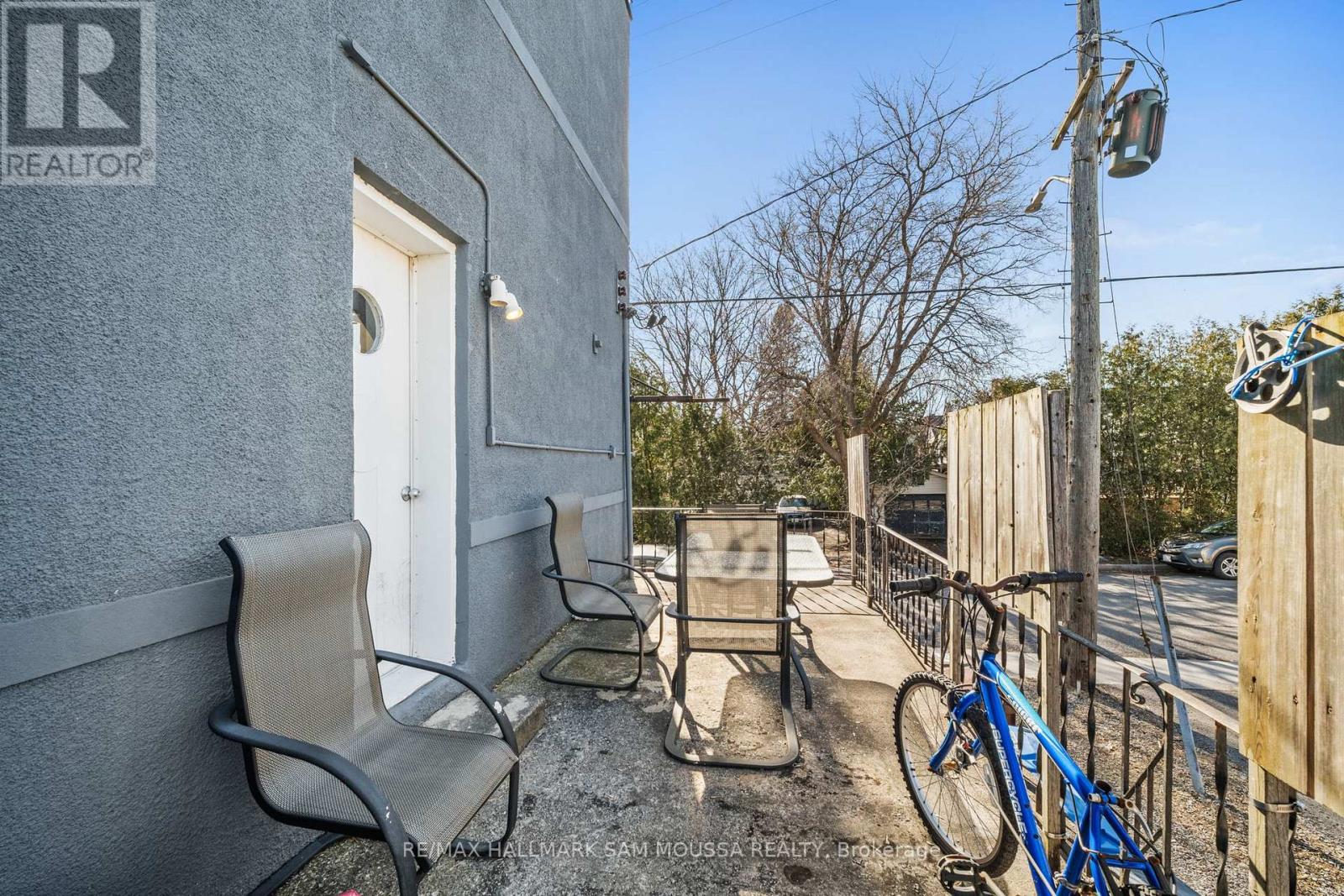 329 Richelieu Avenue, Ottawa, Ontario  K1L 6J7 - Photo 41 - X12070226
