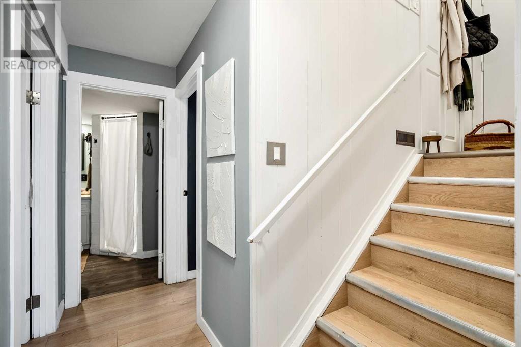 4307 Dovercrest Drive, Calgary, Alberta  T2B 1X6 - Photo 31 - A2217129