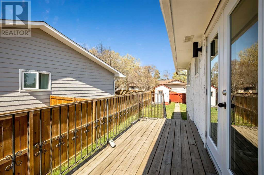 4307 Dovercrest Drive, Calgary, Alberta  T2B 1X6 - Photo 41 - A2217129