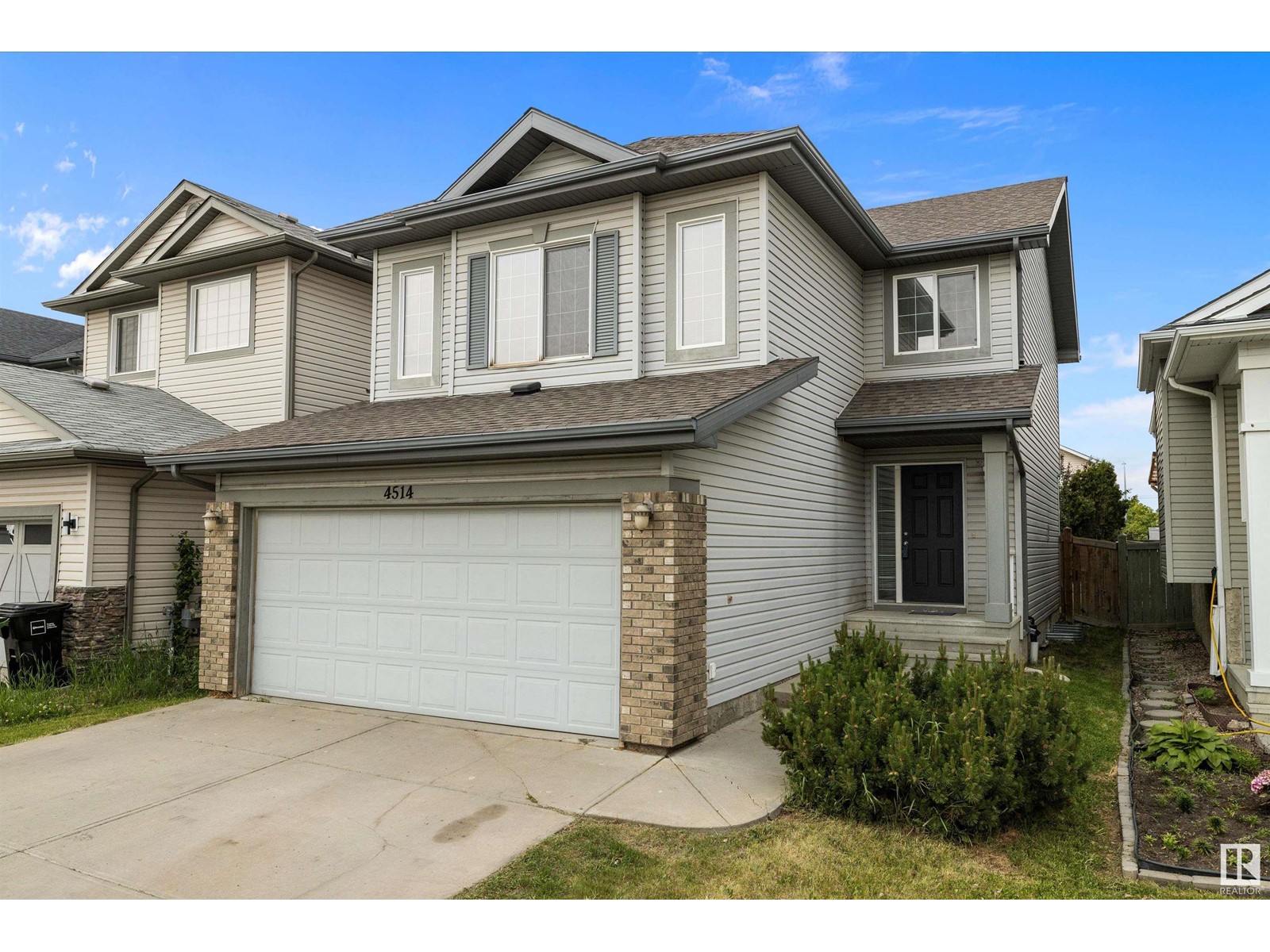 4514 163a Av Nw, Edmonton, Alberta  T5Y 3H7 - Photo 1 - E4440231