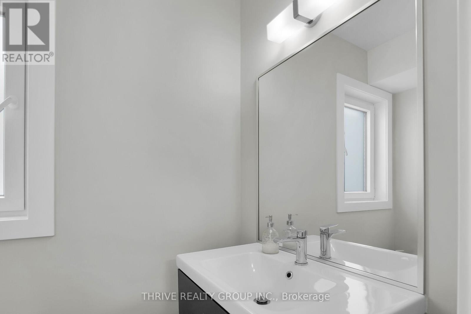 176 Winlow Way, Middlesex Centre (Komoka), Ontario  N0L 1R0 - Photo 31 - X12206326