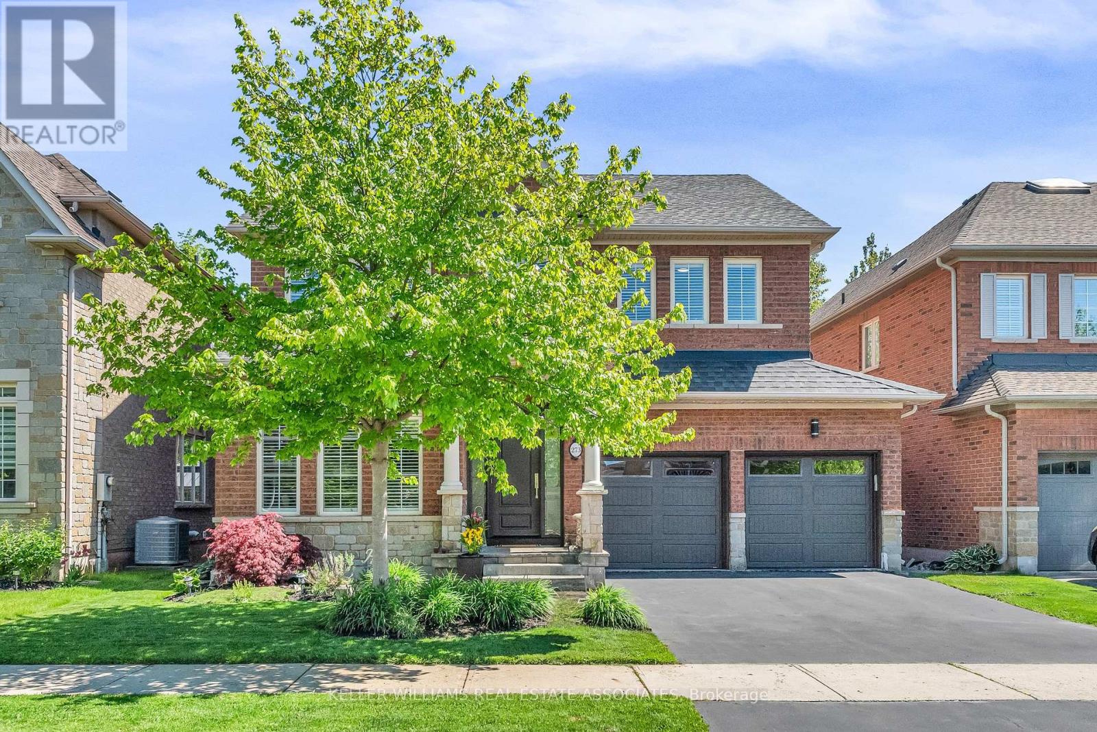 273 Duskywing Way, Oakville, Ontario  L6L 6X5 - Photo 1 - W12177299
