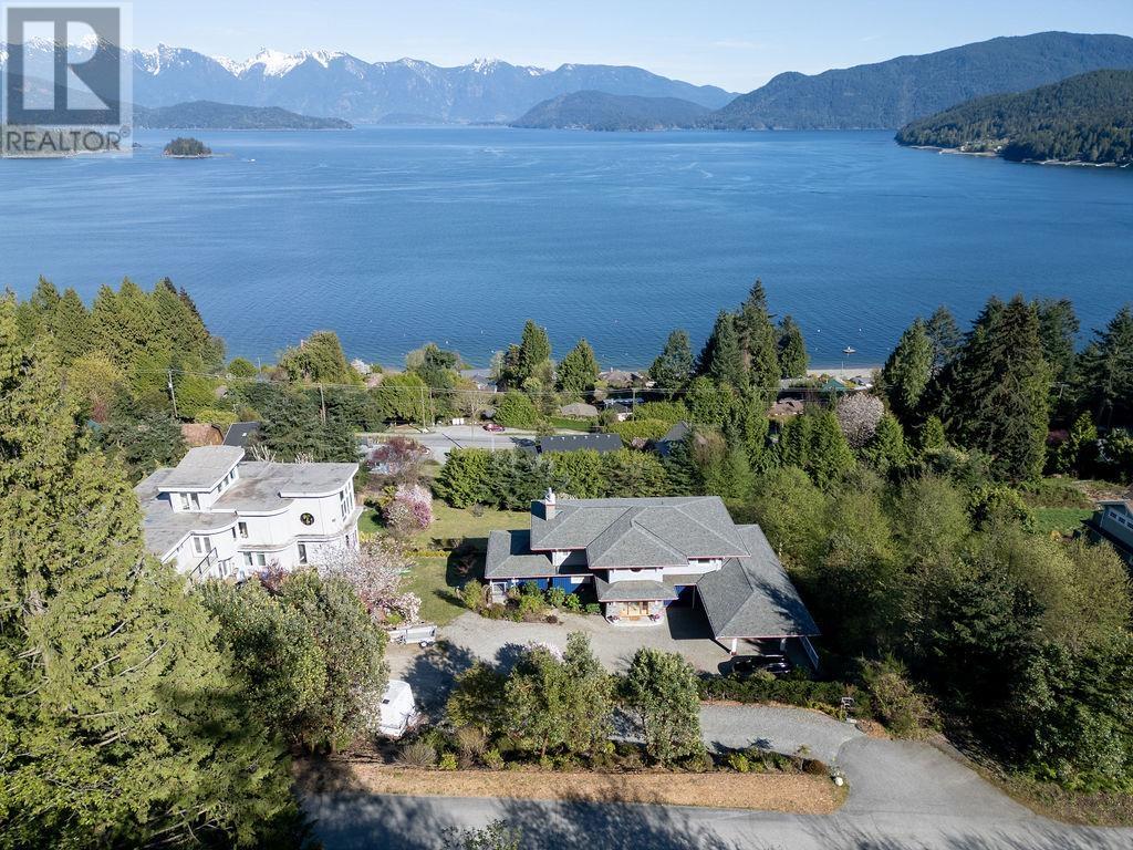 1128 Twin Isle Drive, Gibsons, British Columbia  V0N 1V1 - Photo 35 - R2993240
