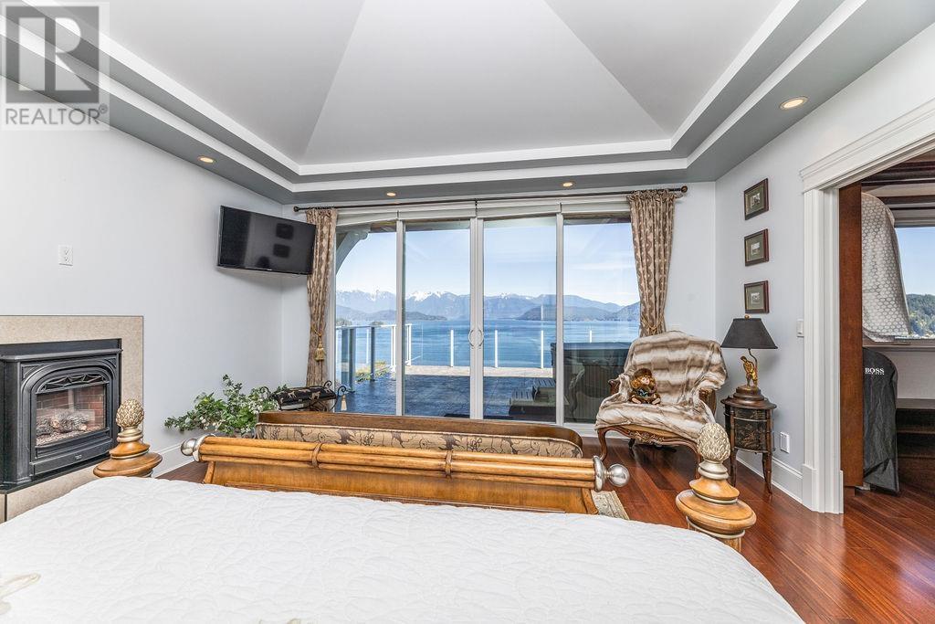 1128 Twin Isle Drive, Gibsons, British Columbia  V0N 1V1 - Photo 20 - R2993240