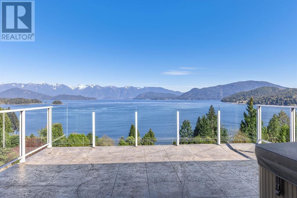 1128 Twin Isle Drive, Gibsons, British Columbia  V0N 1V1 - Photo 33 - R2993240