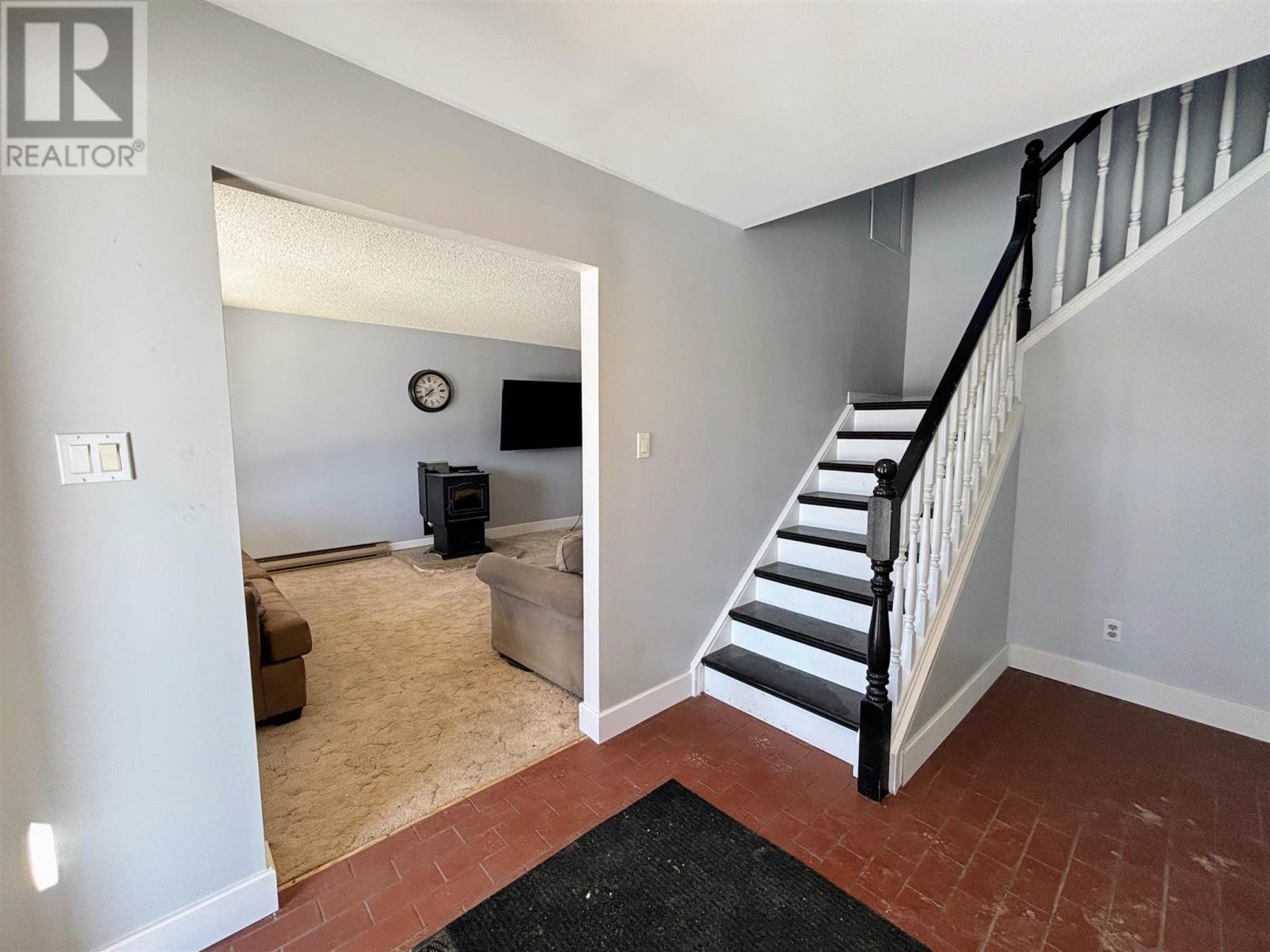 4 Nugget St, Marathon, Ontario  P0T 2E0 - Photo 18 - TB250656