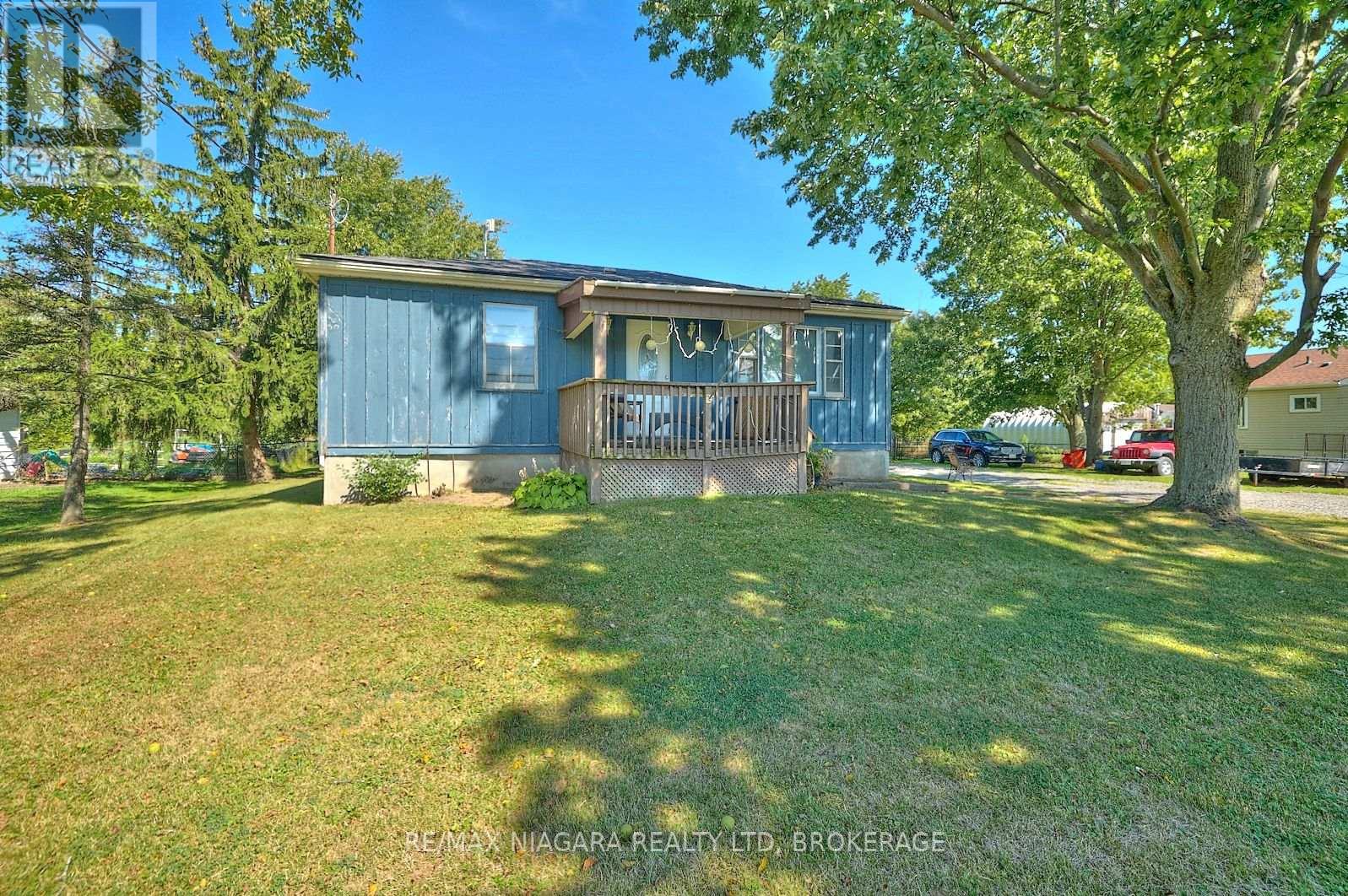 40252 Forks Road, Wainfleet (Marshville/winger), Ontario  L0S 1V0 - Photo 2 - X12206345