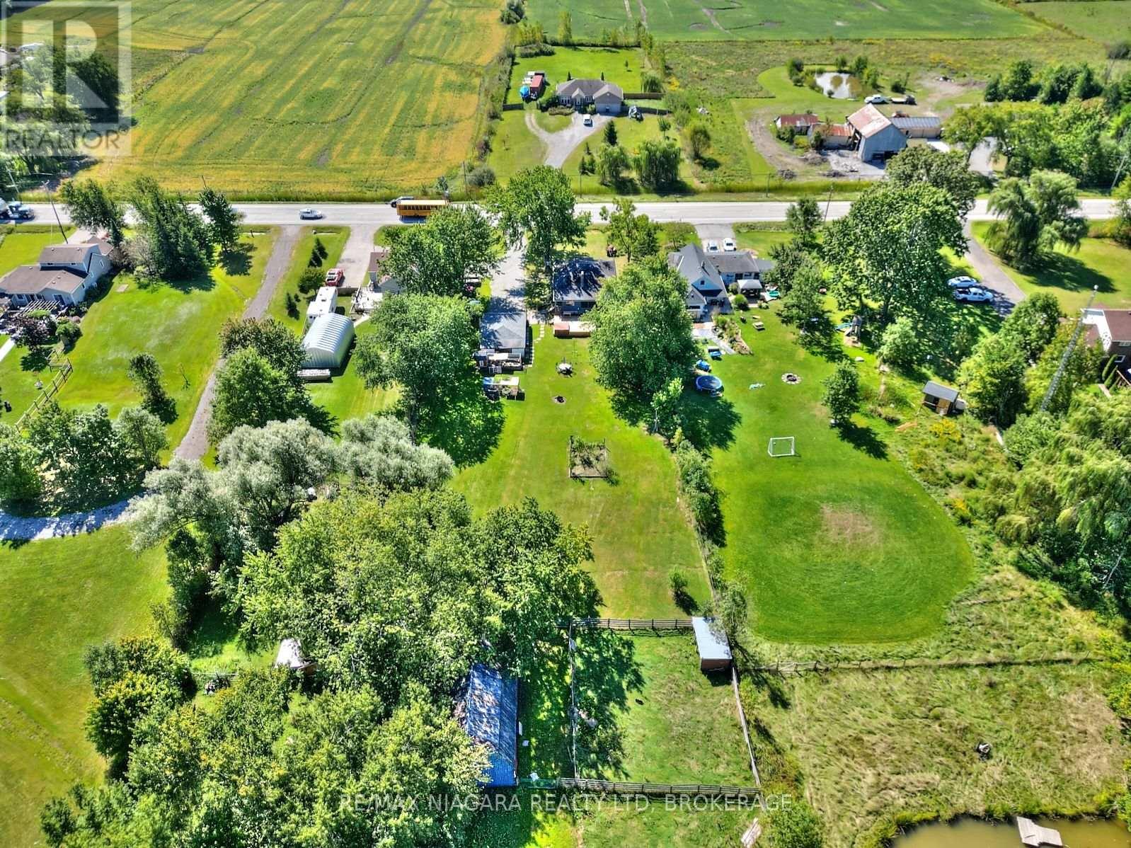 40252 Forks Road, Wainfleet (Marshville/winger), Ontario  L0S 1V0 - Photo 3 - X12206345