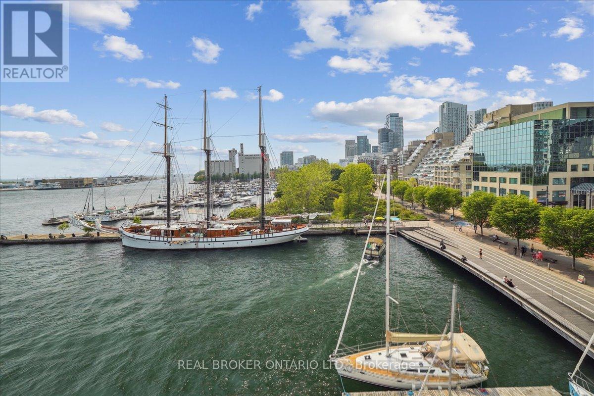 503 - 401 Queens Quay W, Toronto, Ontario  M5V 2Y2 - Photo 15 - C12206101