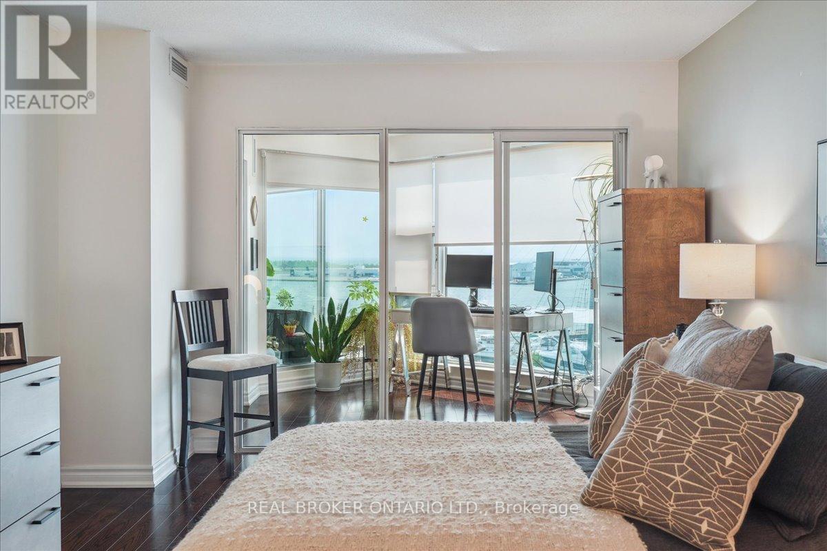 503 - 401 Queens Quay W, Toronto, Ontario  M5V 2Y2 - Photo 19 - C12206101
