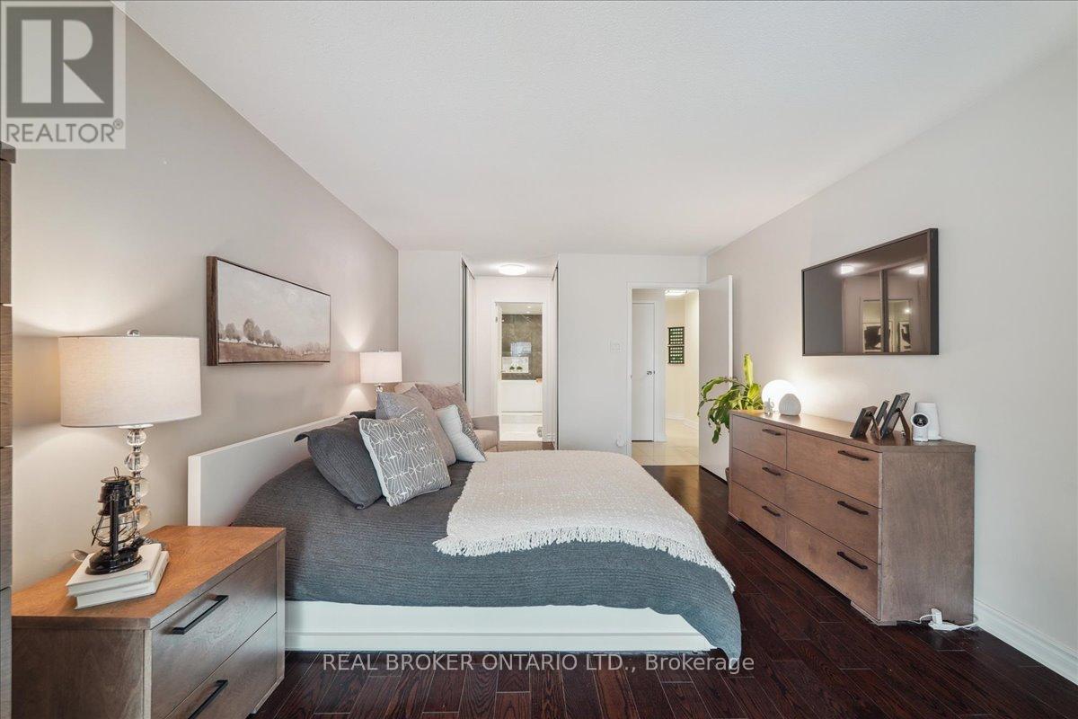503 - 401 Queens Quay W, Toronto (Waterfront Communities), Ontario  M5V 2Y2 - Photo 21 - C12206101