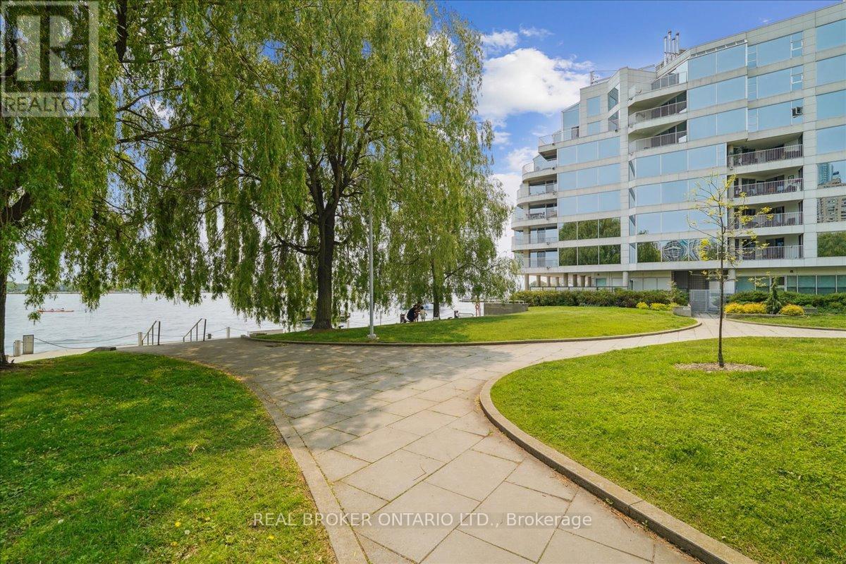 503 - 401 Queens Quay W, Toronto, Ontario  M5V 2Y2 - Photo 30 - C12206101