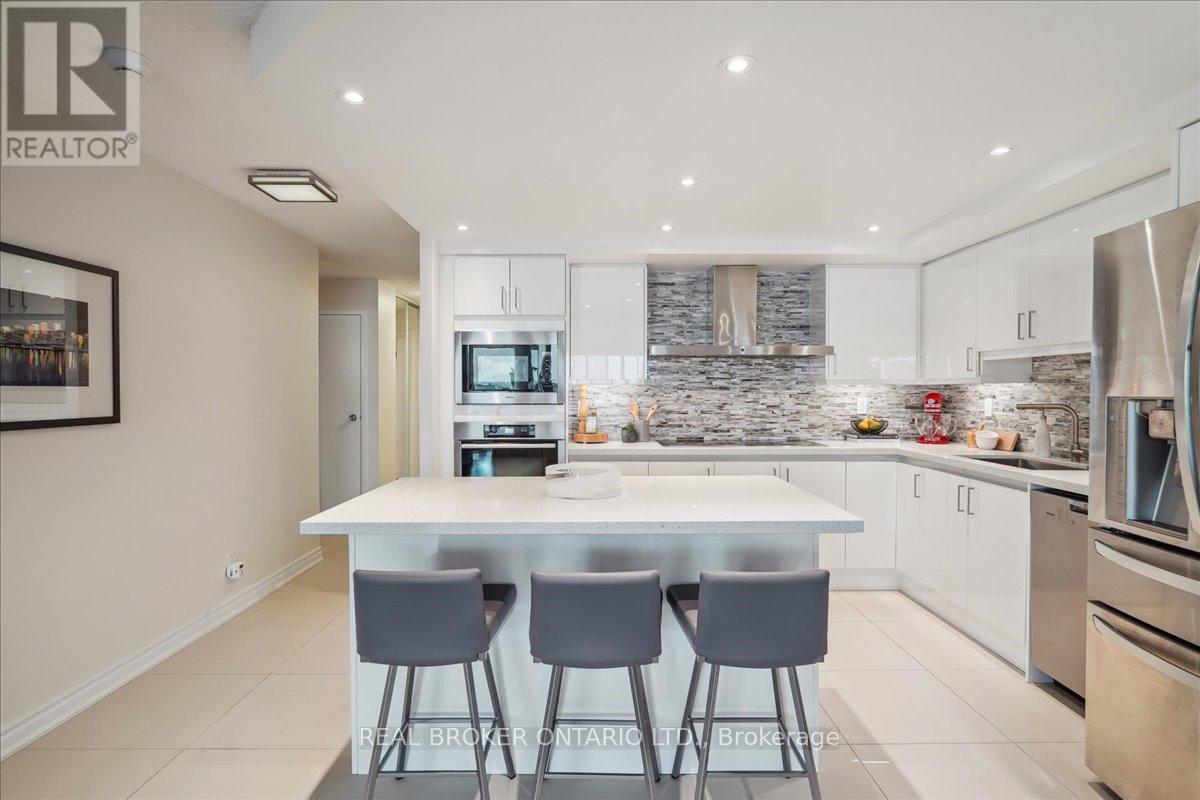 503 - 401 Queens Quay W, Toronto, Ontario  M5V 2Y2 - Photo 7 - C12206101