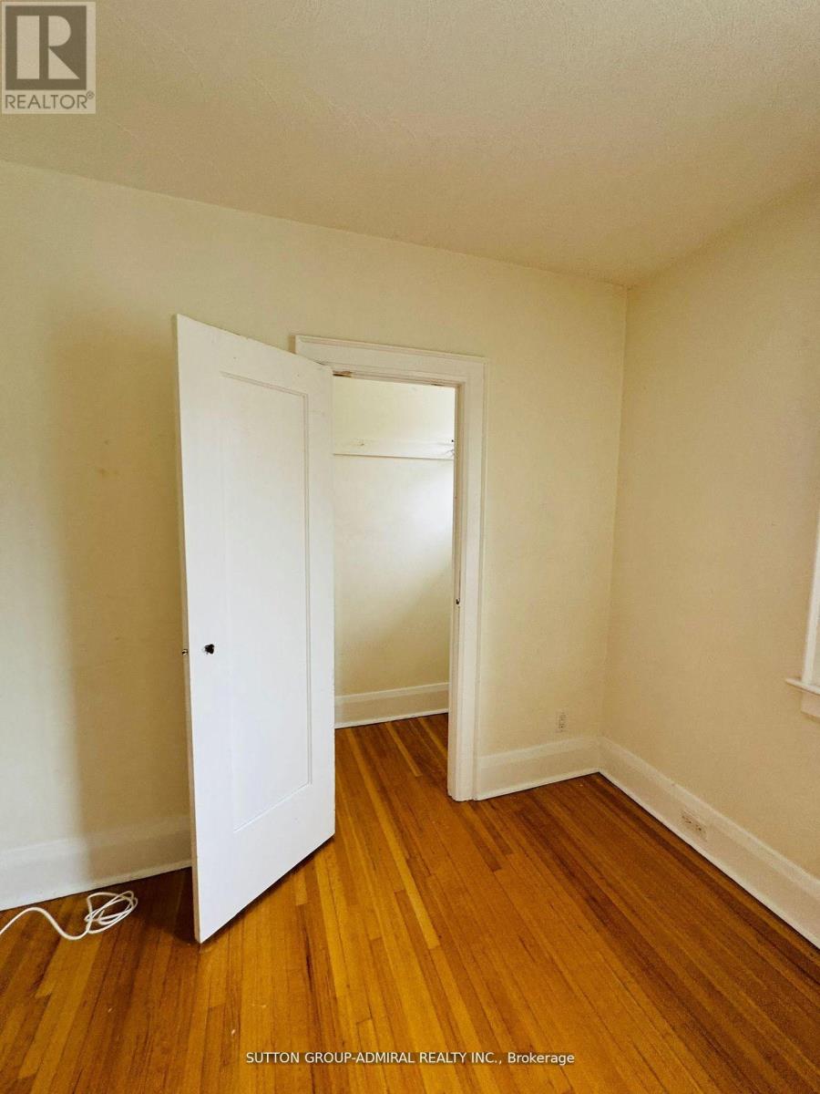 52 Lawrence Avenue E, Toronto, Ontario  M4N 1S3 - Photo 13 - C12206115