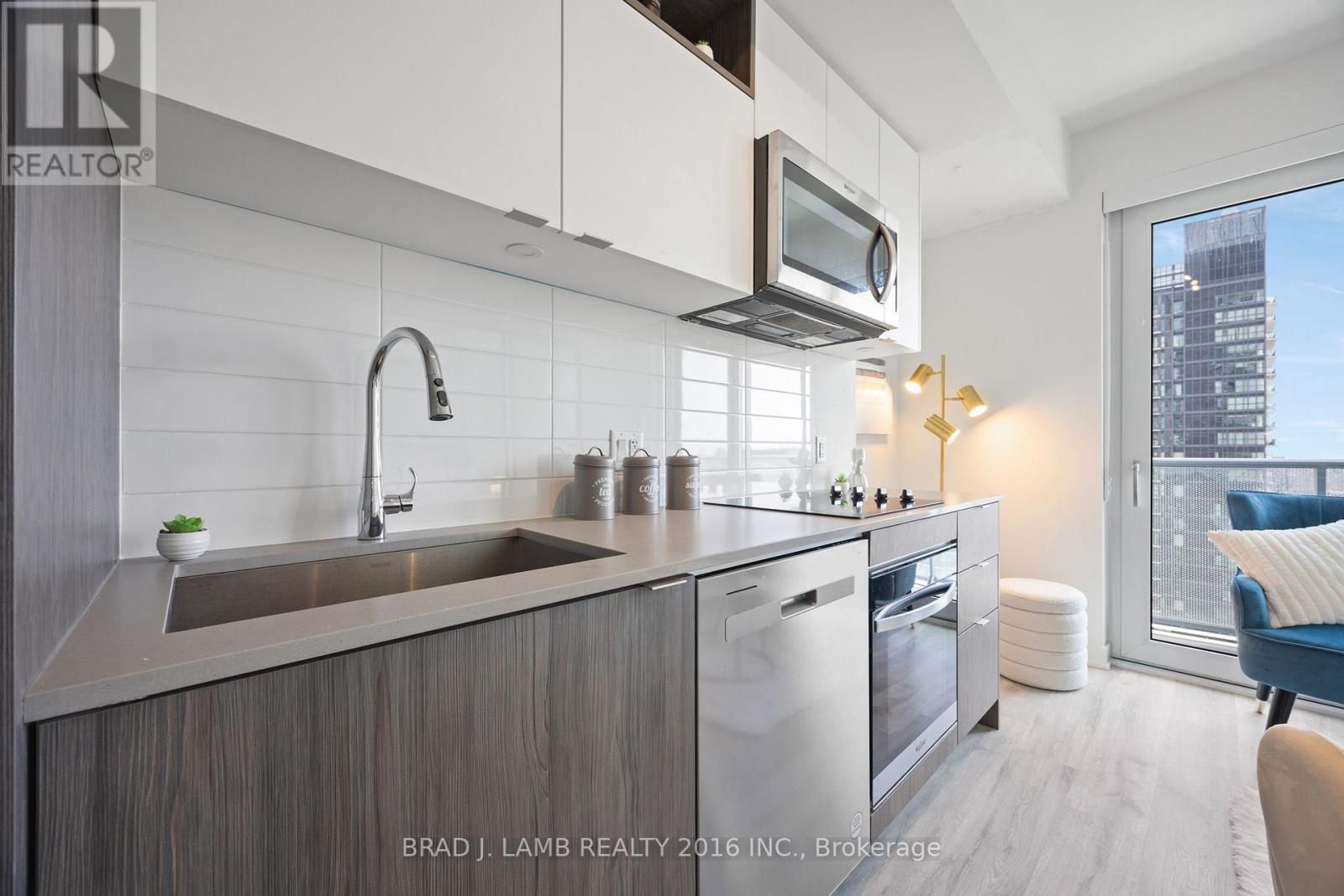 3505 - 100 Dalhousie Street, Toronto, Ontario  M5B 0C7 - Photo 10 - C12206118