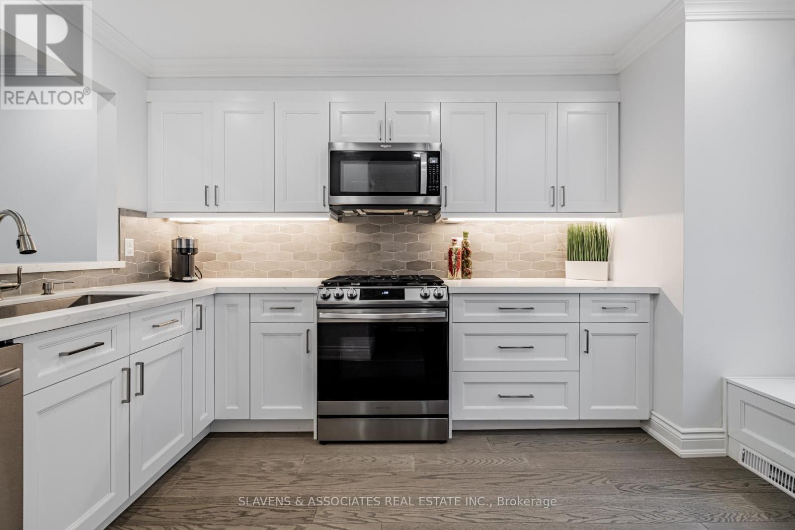 1 - 1356 Bathurst Street, Toronto, Ontario  M5R 3H7 - Photo 12 - C12206144
