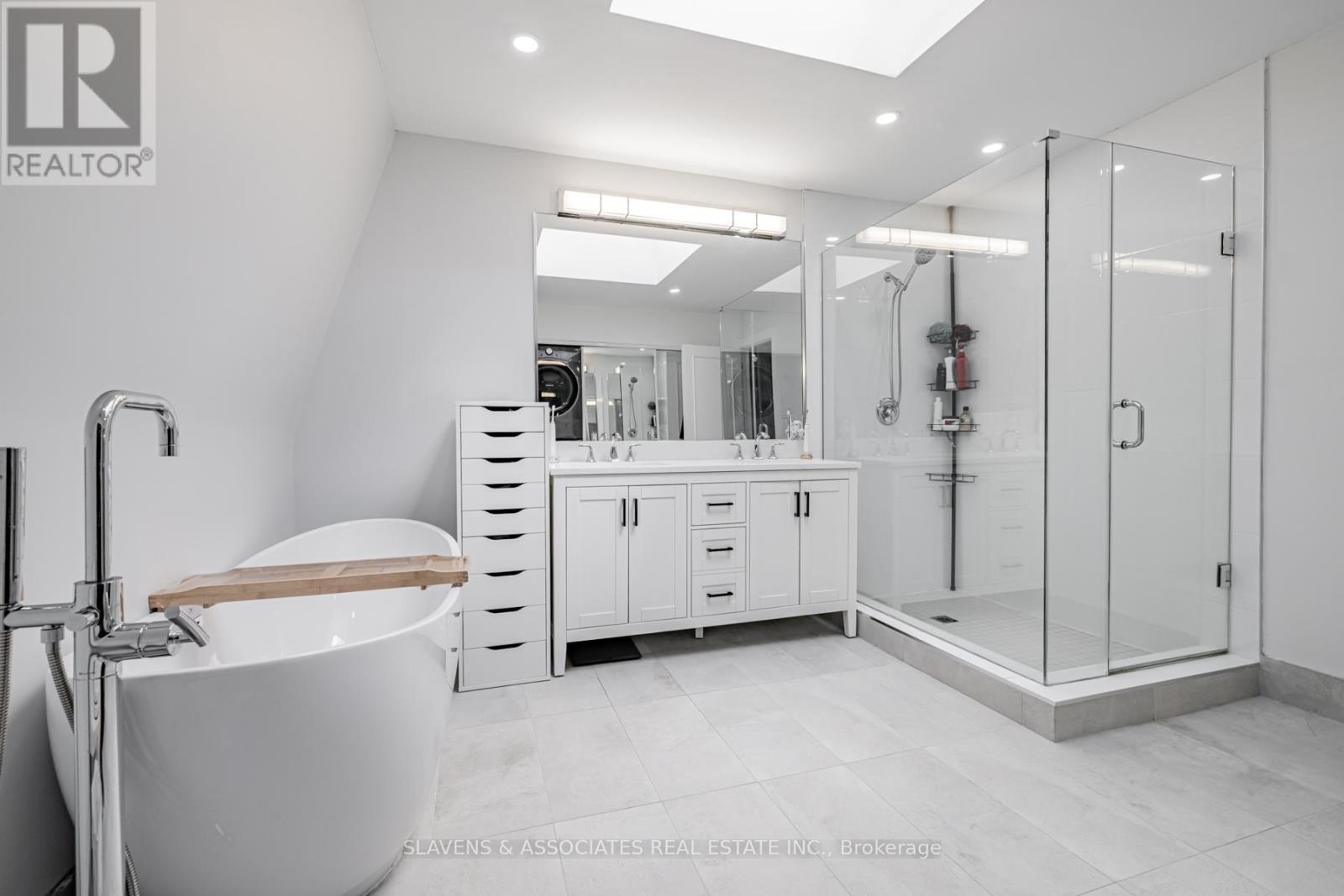 1 - 1356 Bathurst Street, Toronto, Ontario  M5R 3H7 - Photo 30 - C12206144