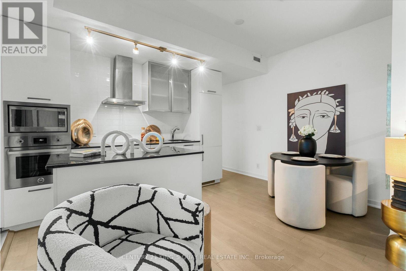 2410 - 12 YORK STREET, Toronto, Ontario