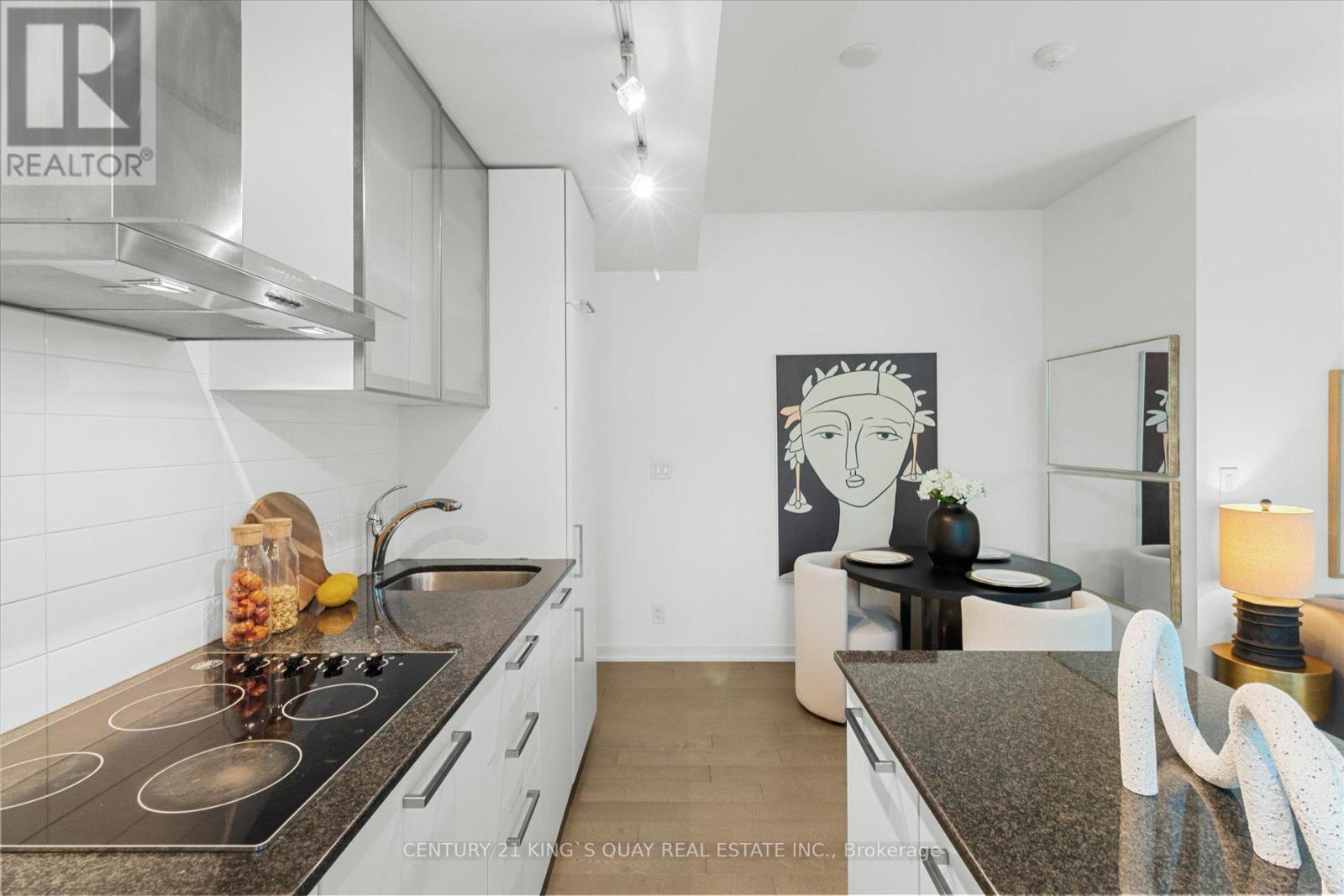 2410 - 12 York Street, Toronto, Ontario  M5J 0A9 - Photo 8 - C12206152
