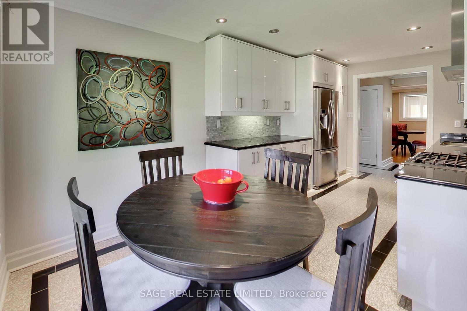 108 Madawaska Avenue, Toronto, Ontario  M2M 2R4 - Photo 13 - C12206176