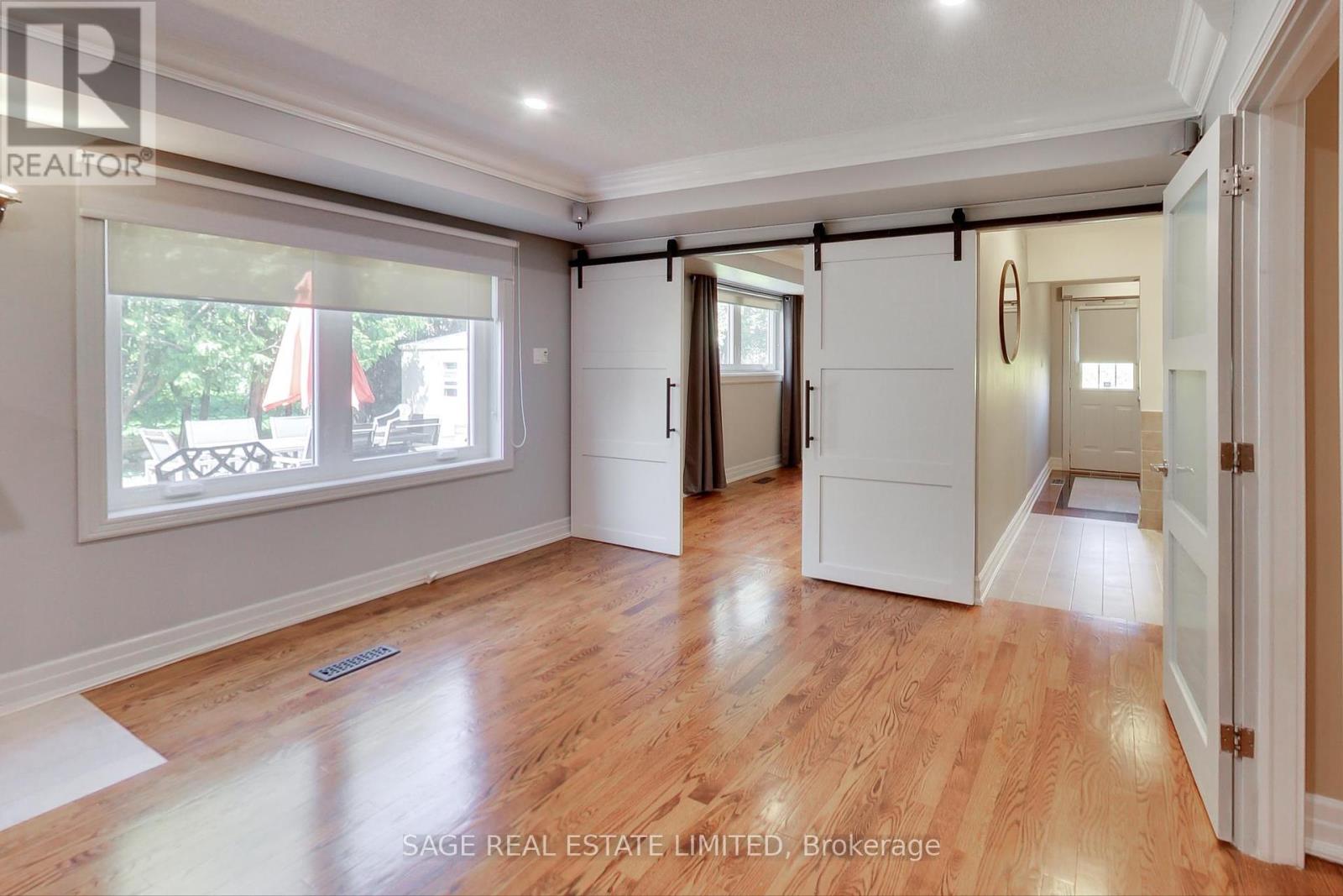 108 Madawaska Avenue, Toronto, Ontario  M2M 2R4 - Photo 19 - C12206176