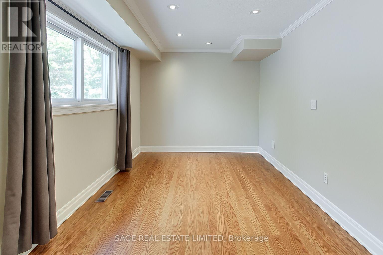 108 Madawaska Avenue, Toronto (Newtonbrook East), Ontario  M2M 2R4 - Photo 21 - C12206176