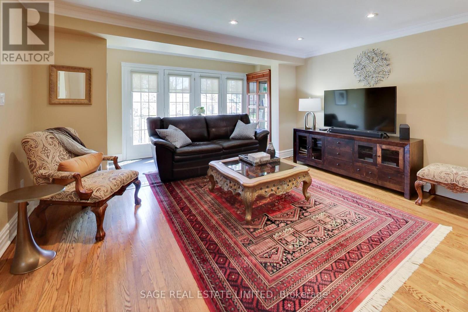 108 Madawaska Avenue, Toronto, Ontario  M2M 2R4 - Photo 5 - C12206176