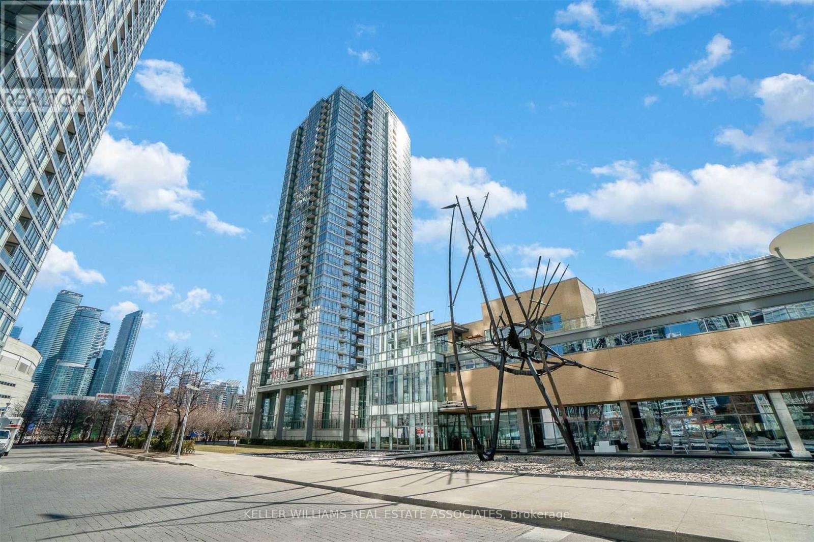 1011 - 5 MARINER TERRACE, Toronto, Ontario
