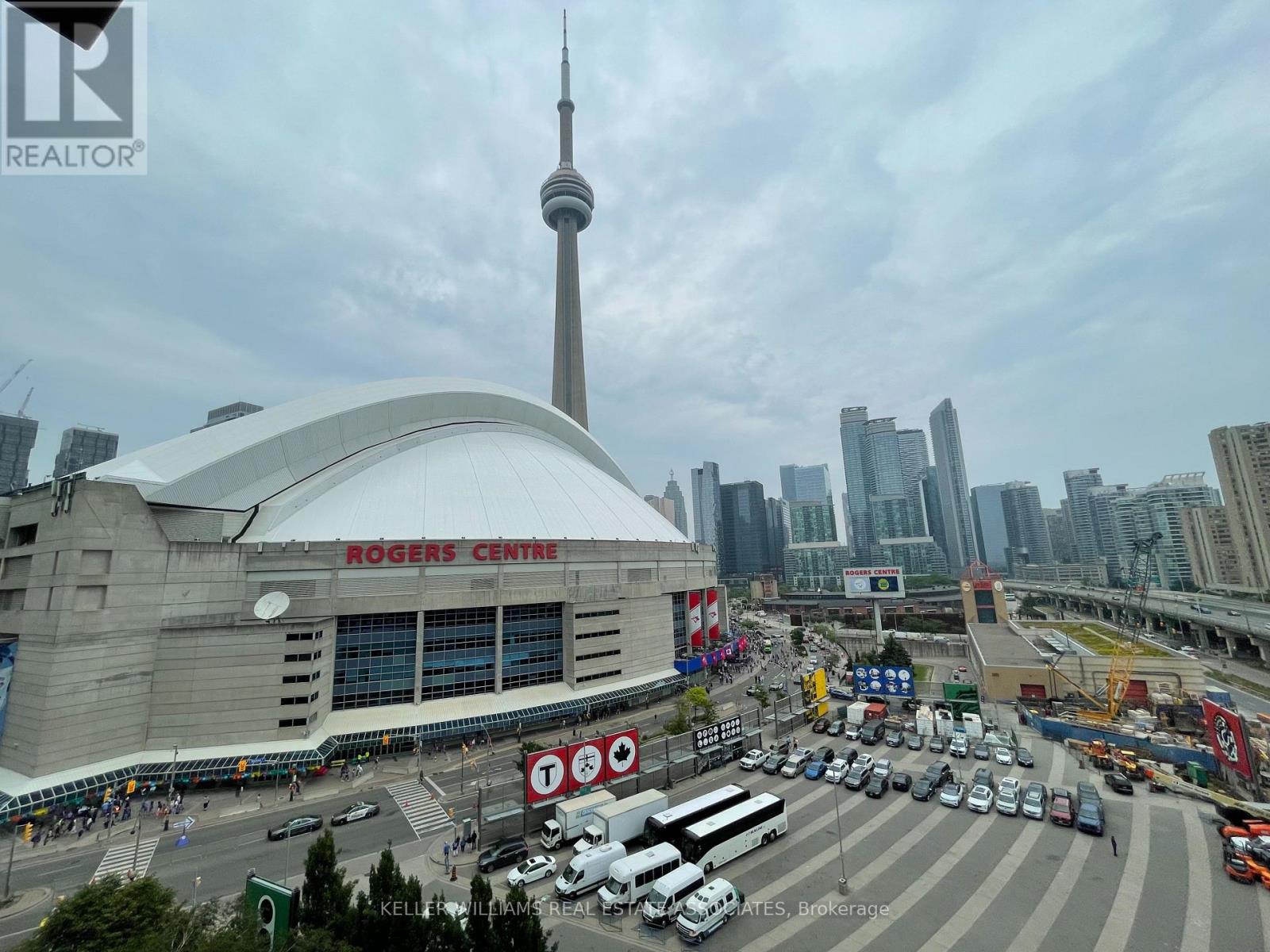 1011 - 5 Mariner Terrace, Toronto, Ontario  M5V 3V6 - Photo 24 - C12206177